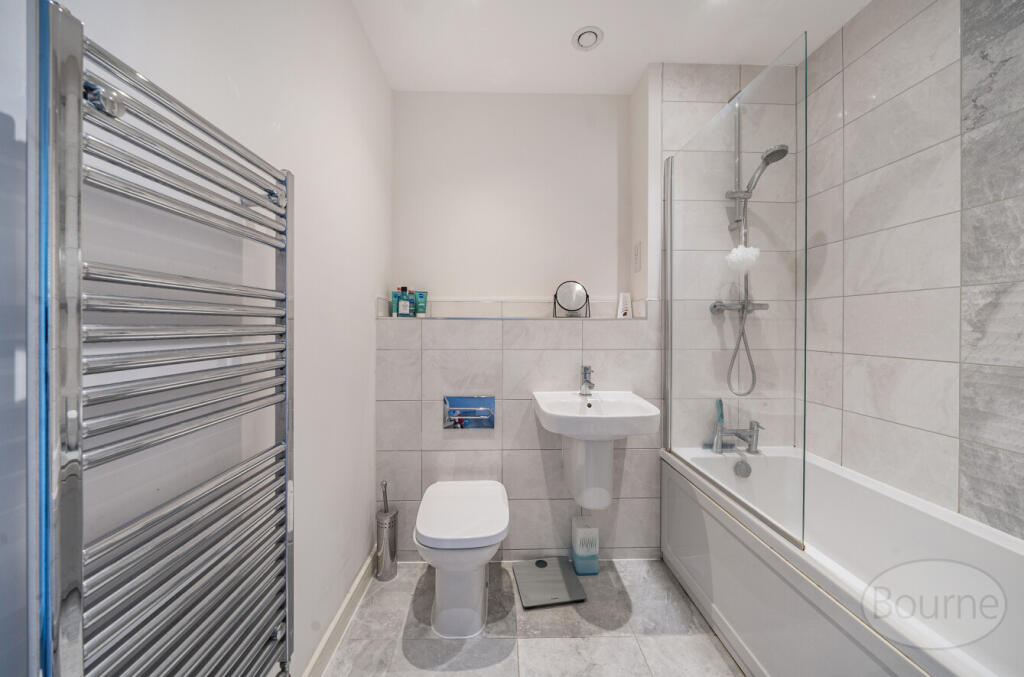 af3297d4-c910-406...