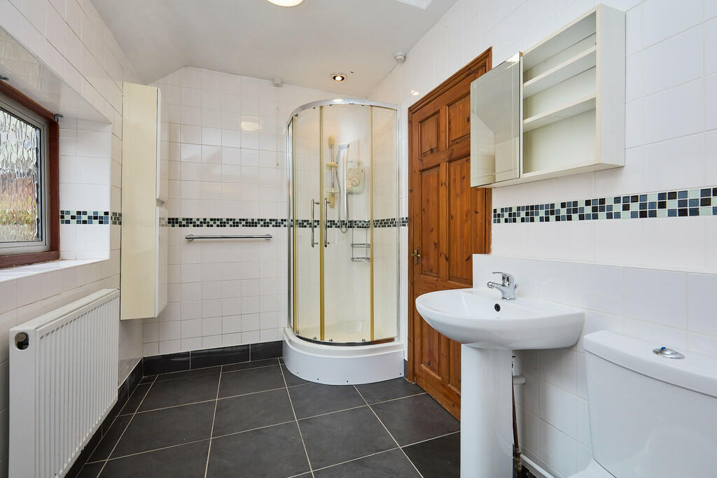 Edward Knight 202...