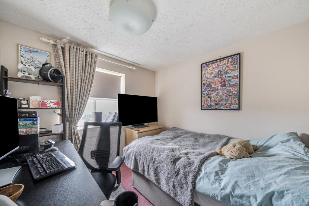 1354424-16-68e7a0...