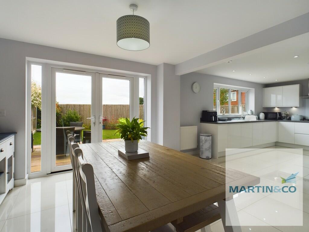 CAM03663G0-PR0027...