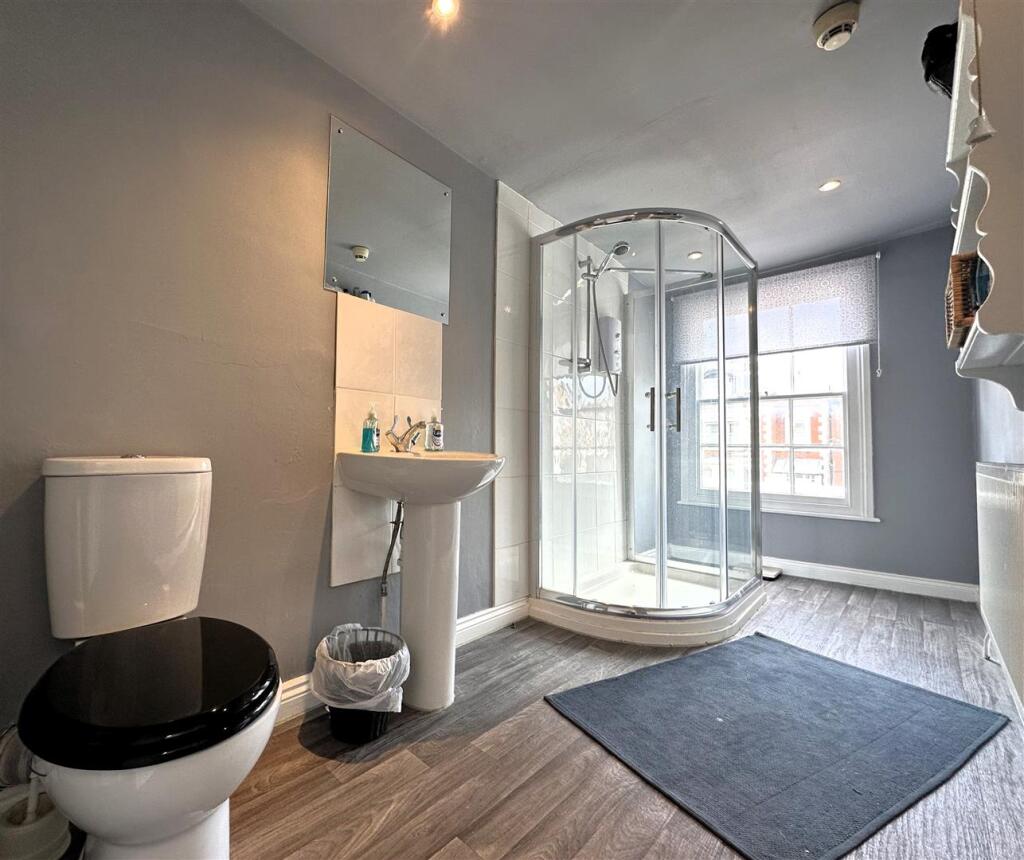 2nd Floor Shower Room.jpg