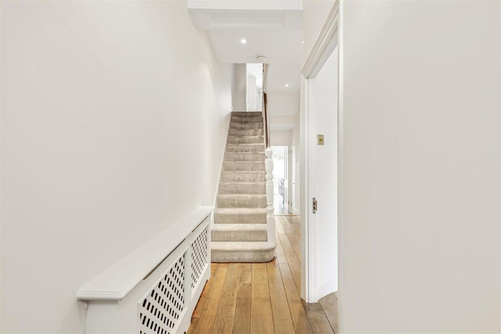 James_anderson-22_ruvigny_gardens-sw15__22_.jpg