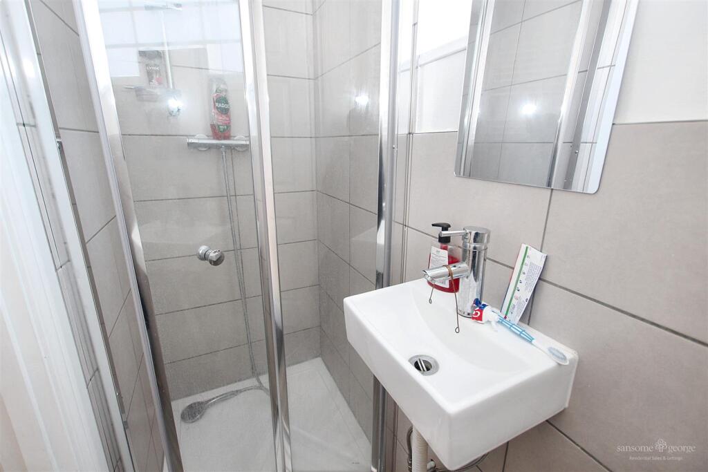 En-suite 1 F1