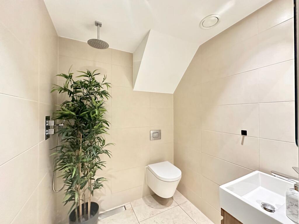 Guest WC/Shower Room