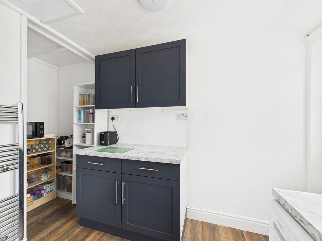 CAM01835G0-PR0297...