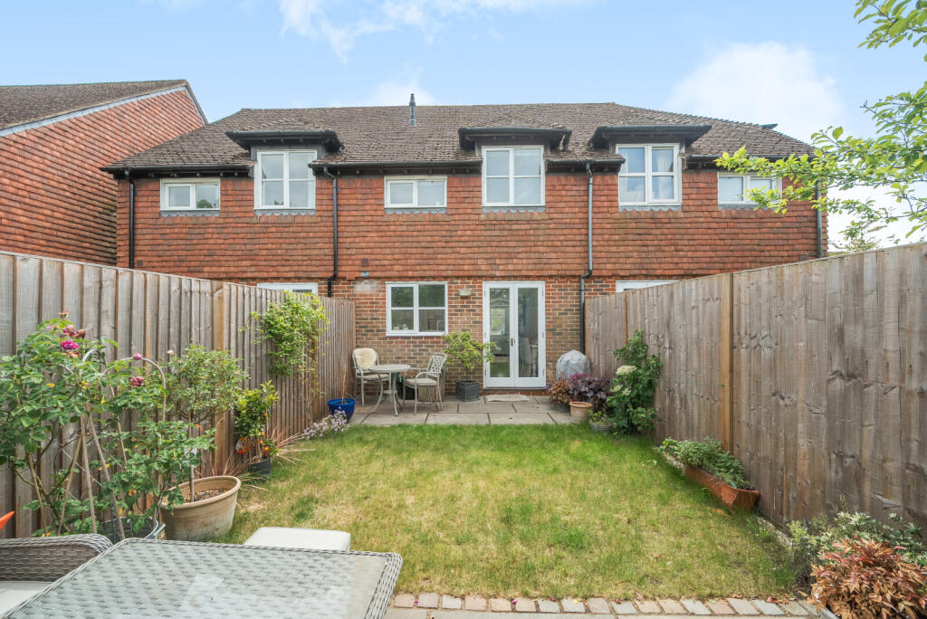 1299152-4-683859b...