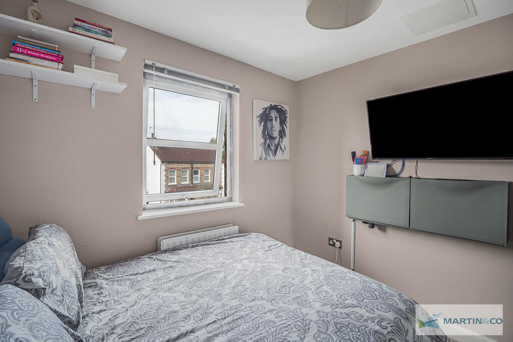 3_37763_watermark...