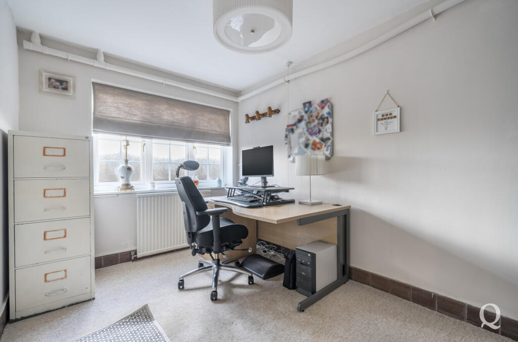 f7fc3273-d339-44b...