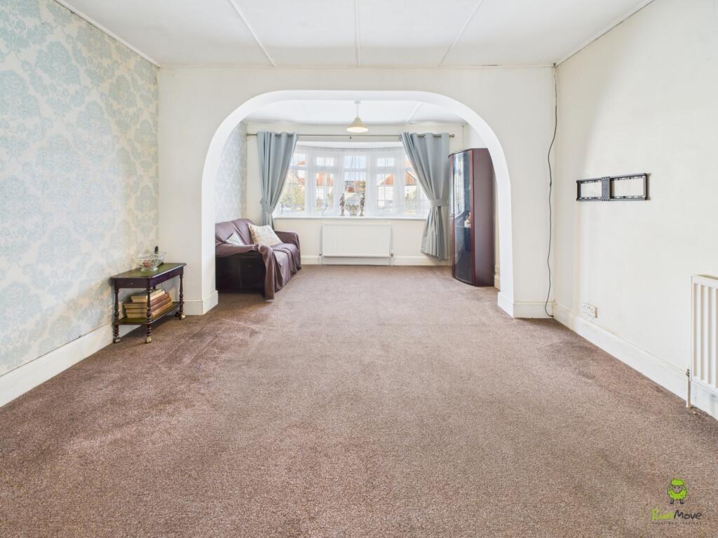 Presented by Clinton at EweMove Bexleyheath and Da