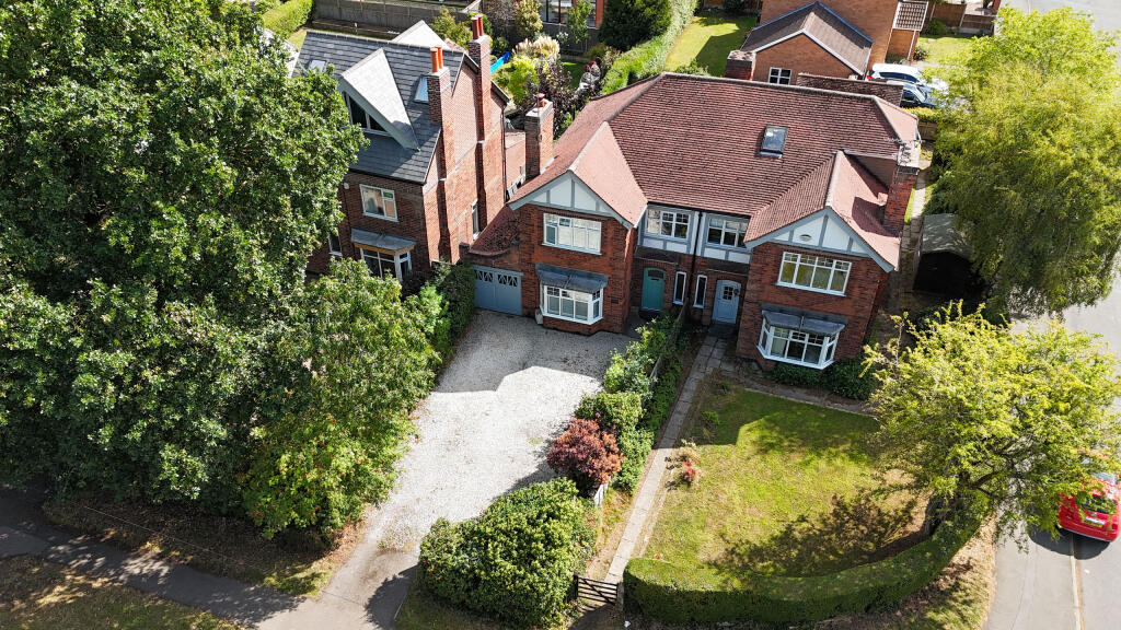 dji_fly_20250909_132158_0011_1757430588493_photo