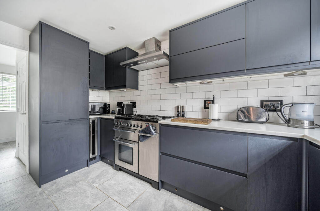 13290721668907acf446ba