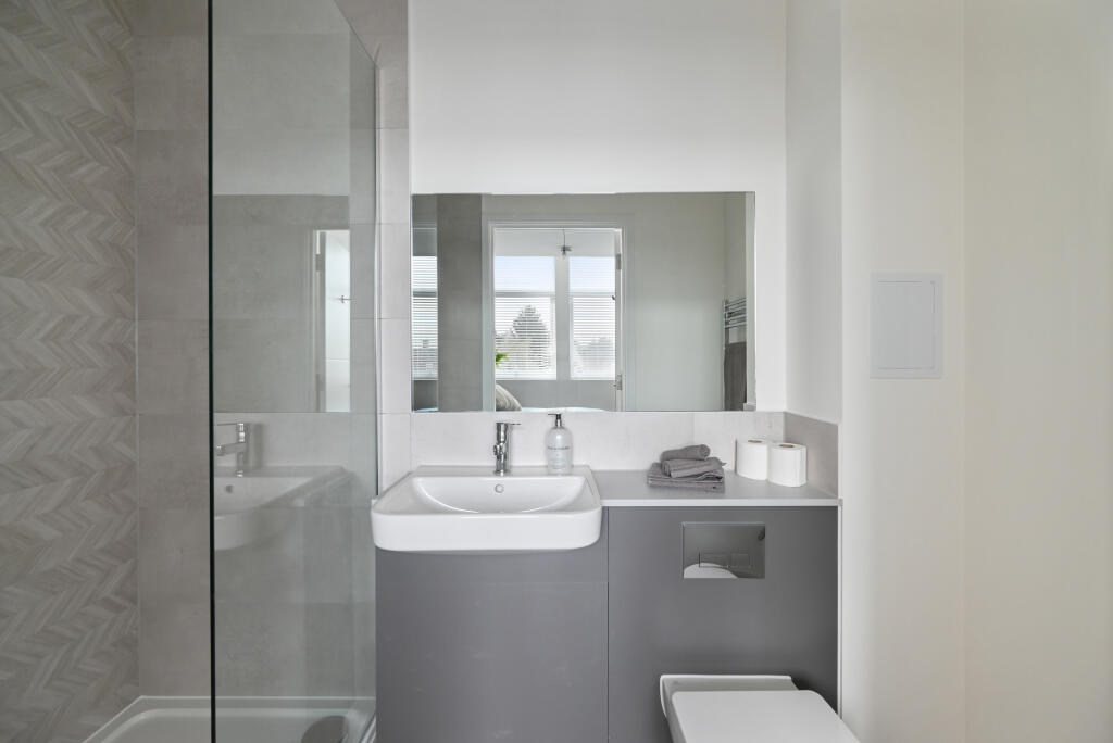 En-suite Bathroom