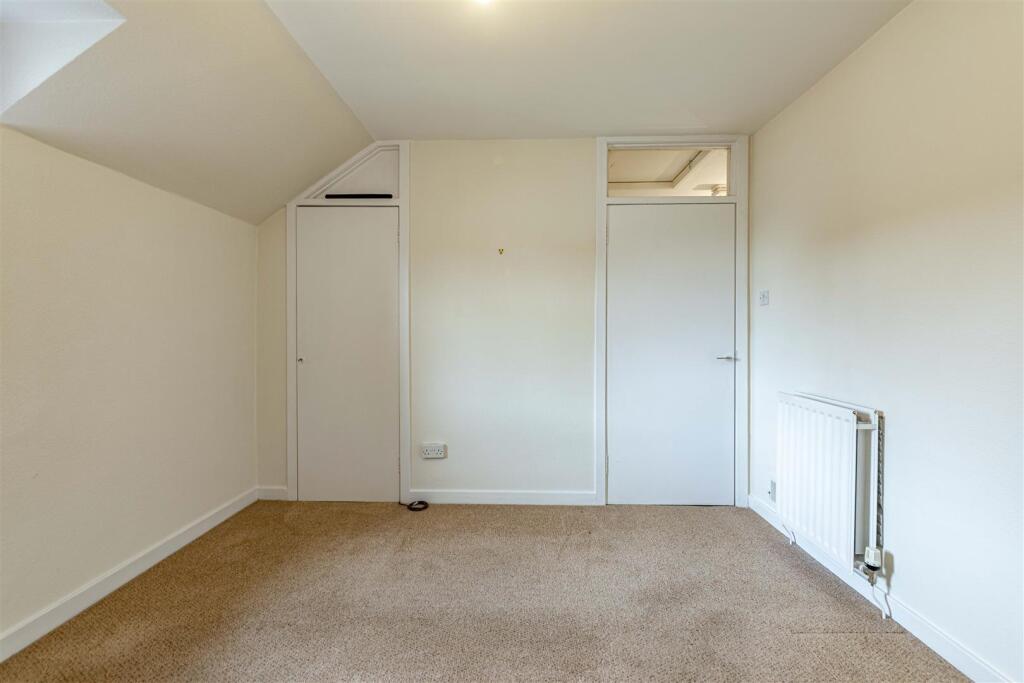 67 Back Row Selkirk 18.jpg