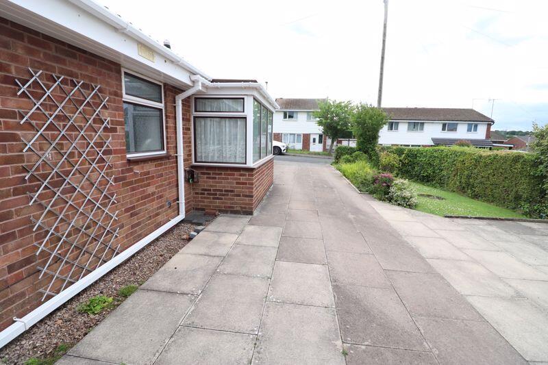 DRIVEWAY &amp; SIDE GARDEN