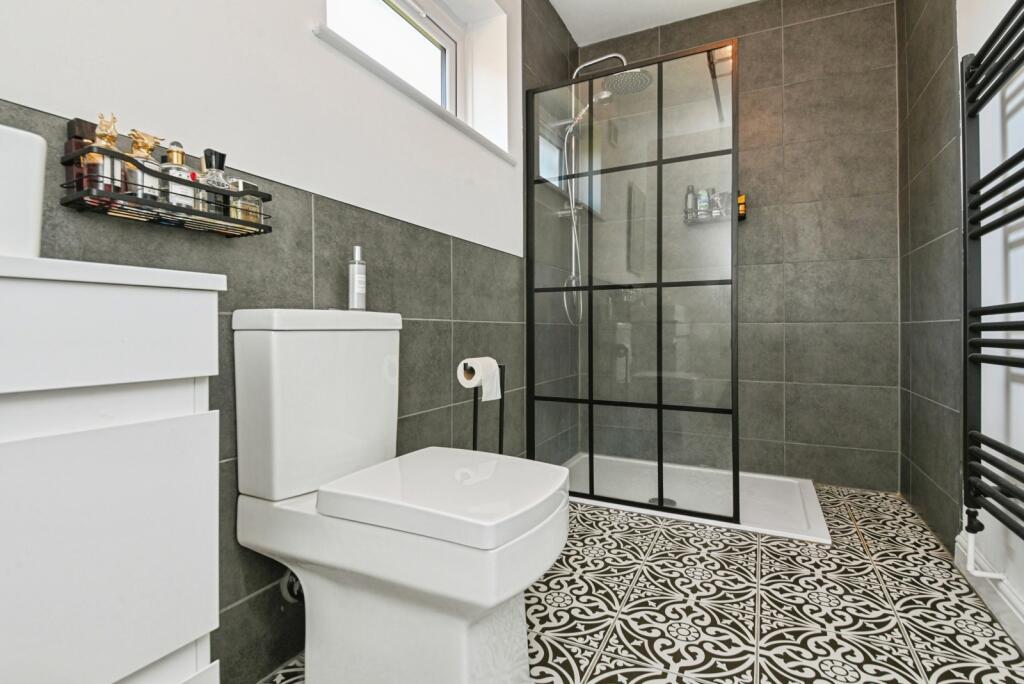 Ensuite Bathroom