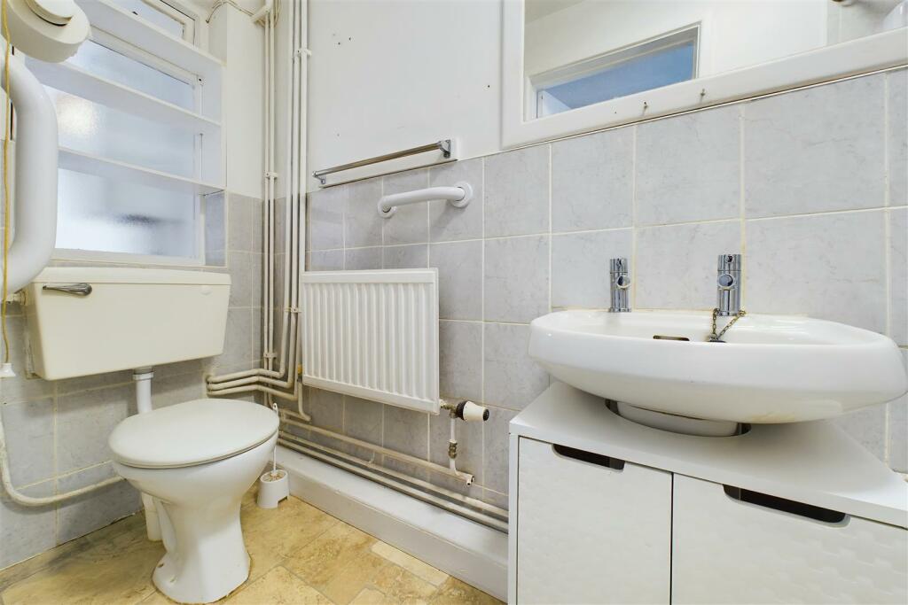 Chafra, The Common, Stoke Lodge, Patchway BS34 6AL