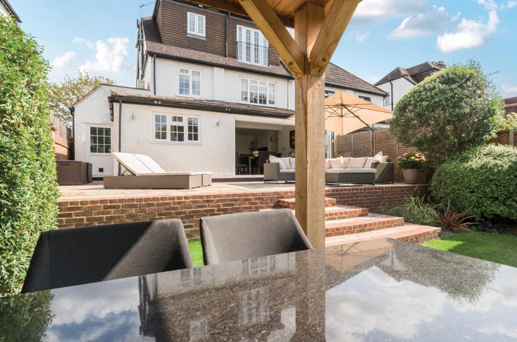 1334197-22-689309...