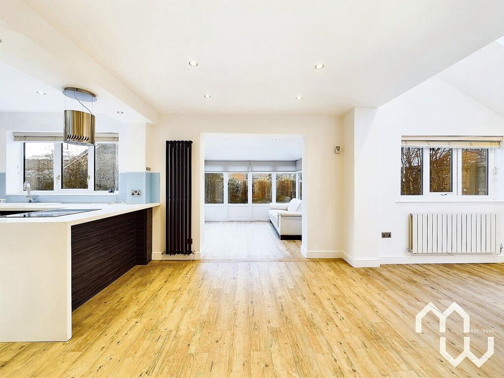 Kitchen with Open Plan Living and Orangery