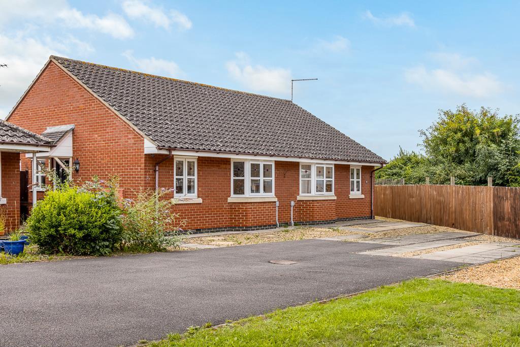 27 Franklin Drive (Spalding)-4.jpg