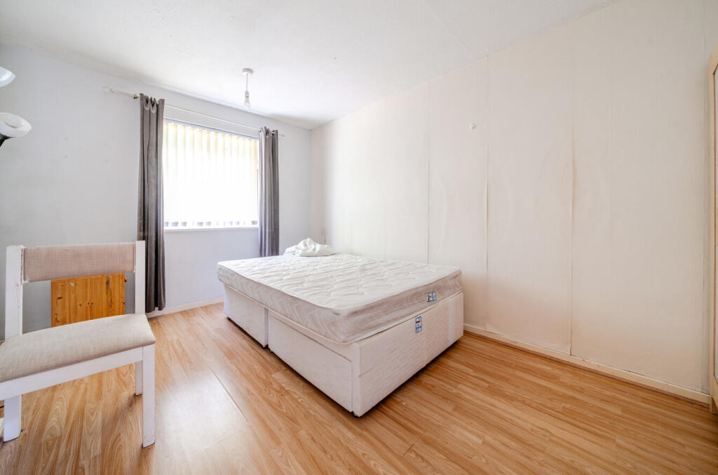 1353747-12-68c009...