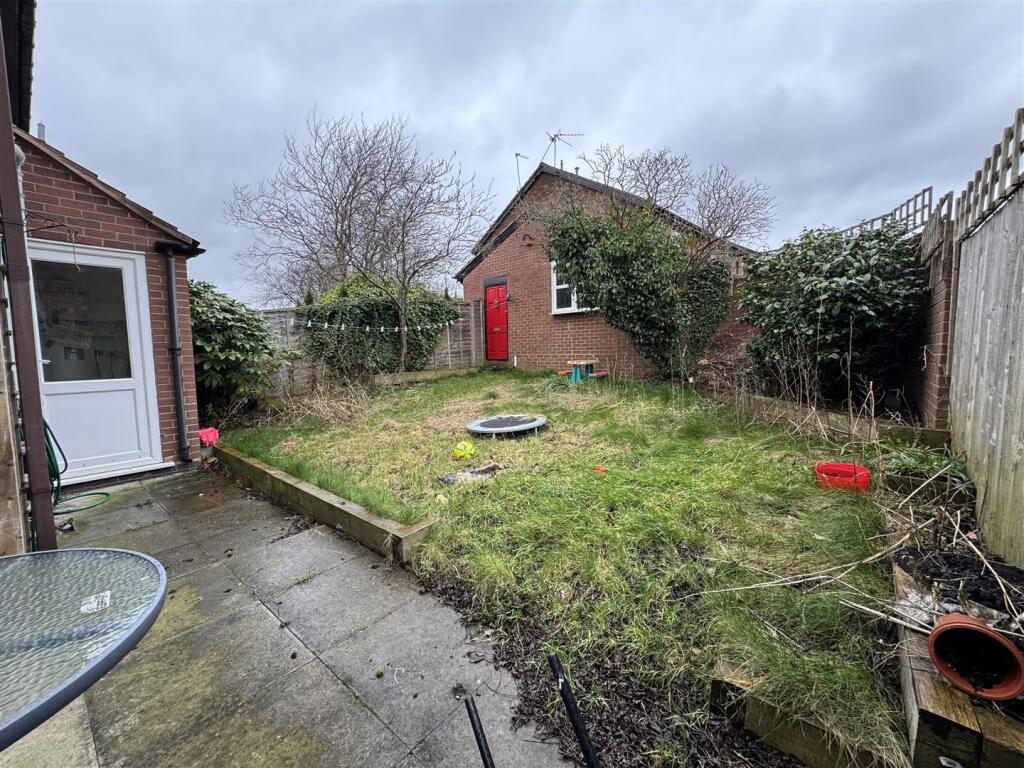 IMG_3923 (Large).JPG