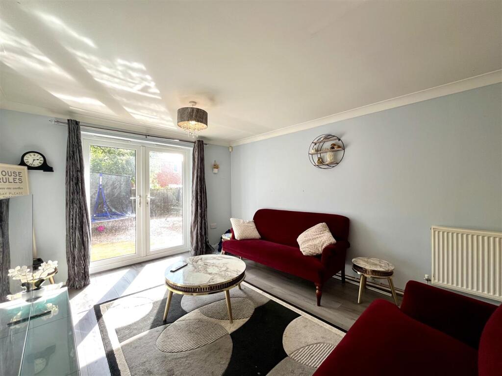 Living Room Aspect 2