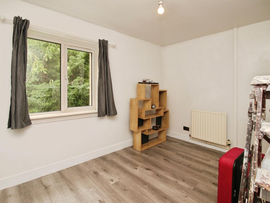 Image 5 