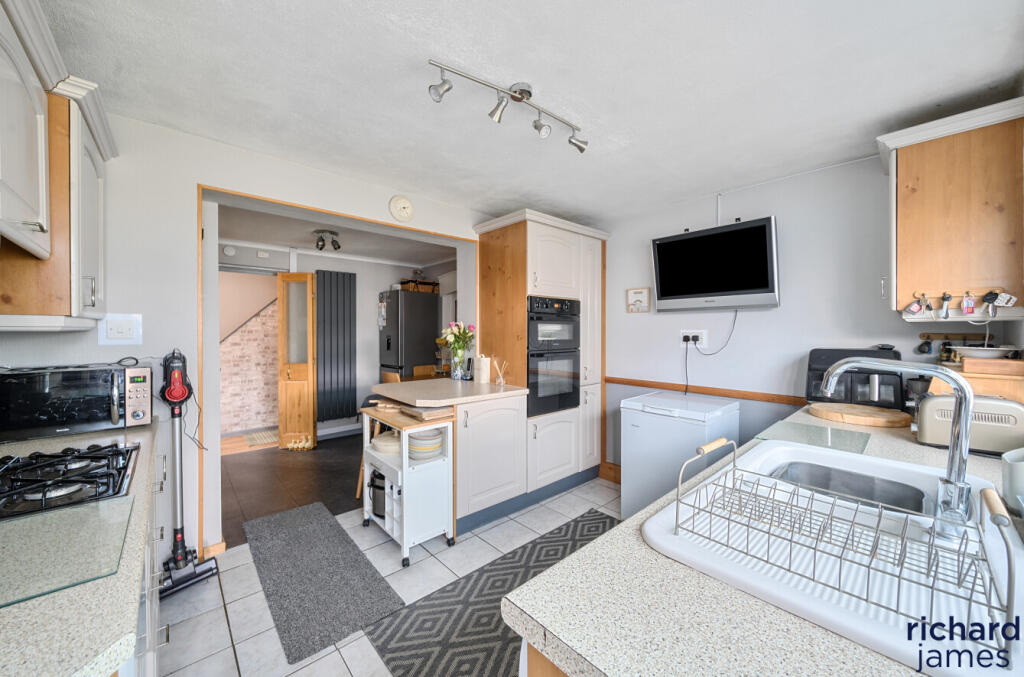 37189d77b7394e65b4d815243447ec2b