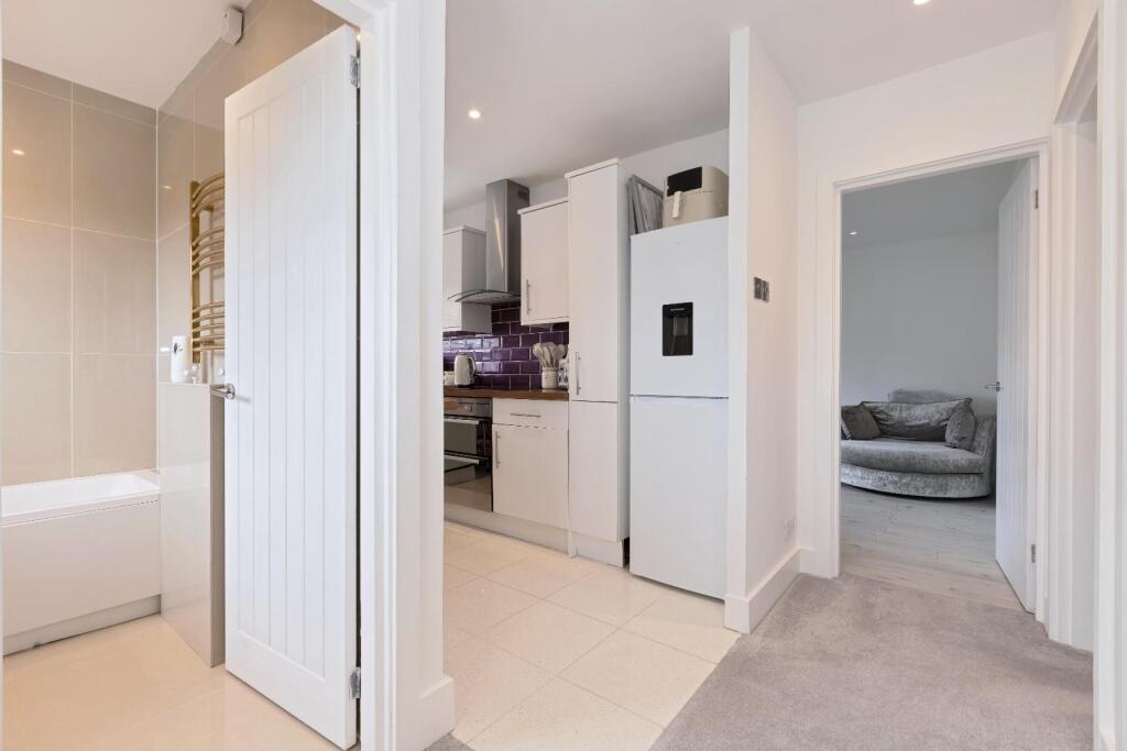 Poynings Drive_7.jpg