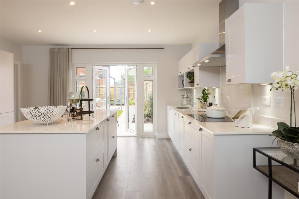 9043_015_Plot_414__Finchwood_Park__Finchampstead__