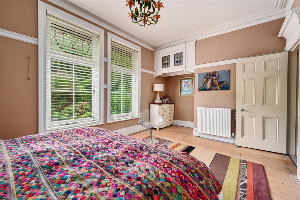 87 LOWER PARK ROAD - TN342LE (33).jpg