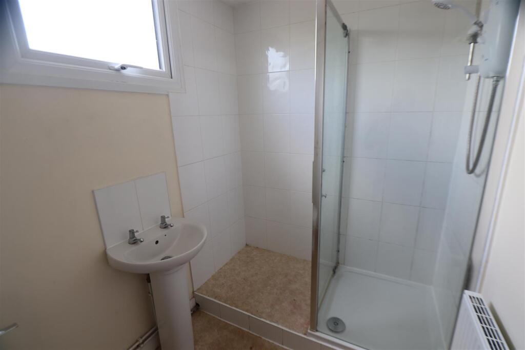 Bath a.JPG
