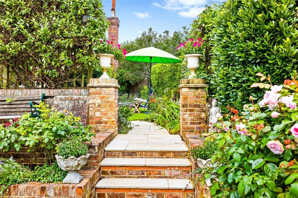 Picture 10