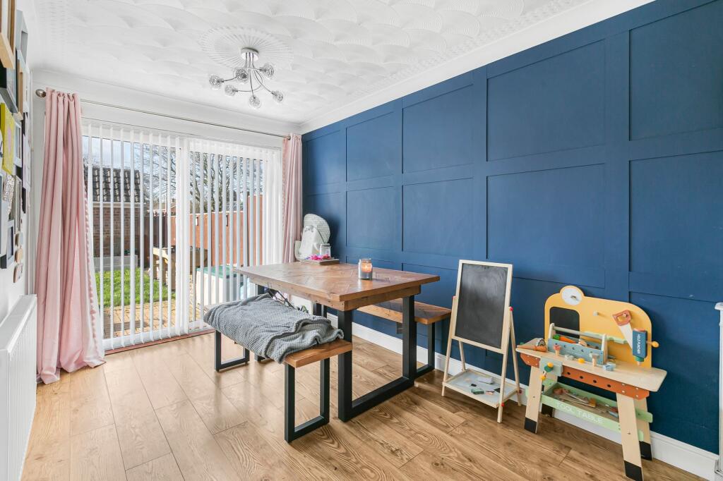 Living Room / Dining Room