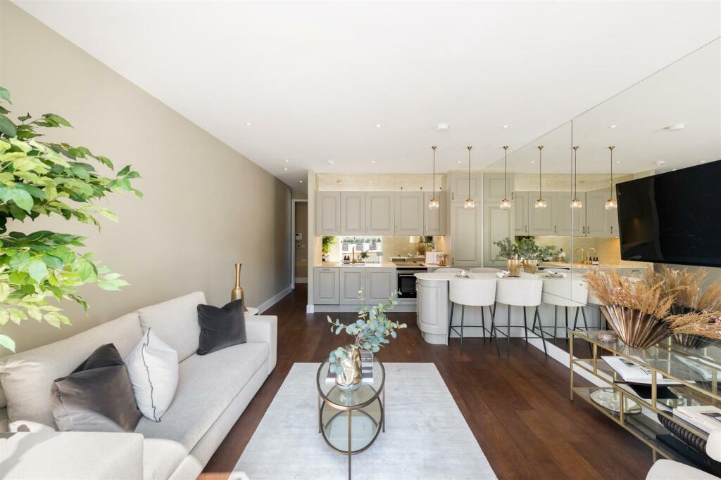 Flat 5, Caroline Walk Lo-11.jpg