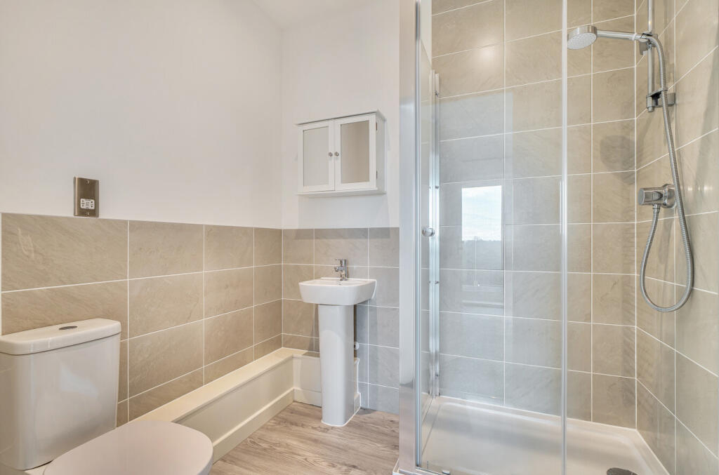 1387433-9-69304c2...