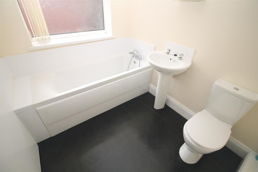 Bathroom/w.c.