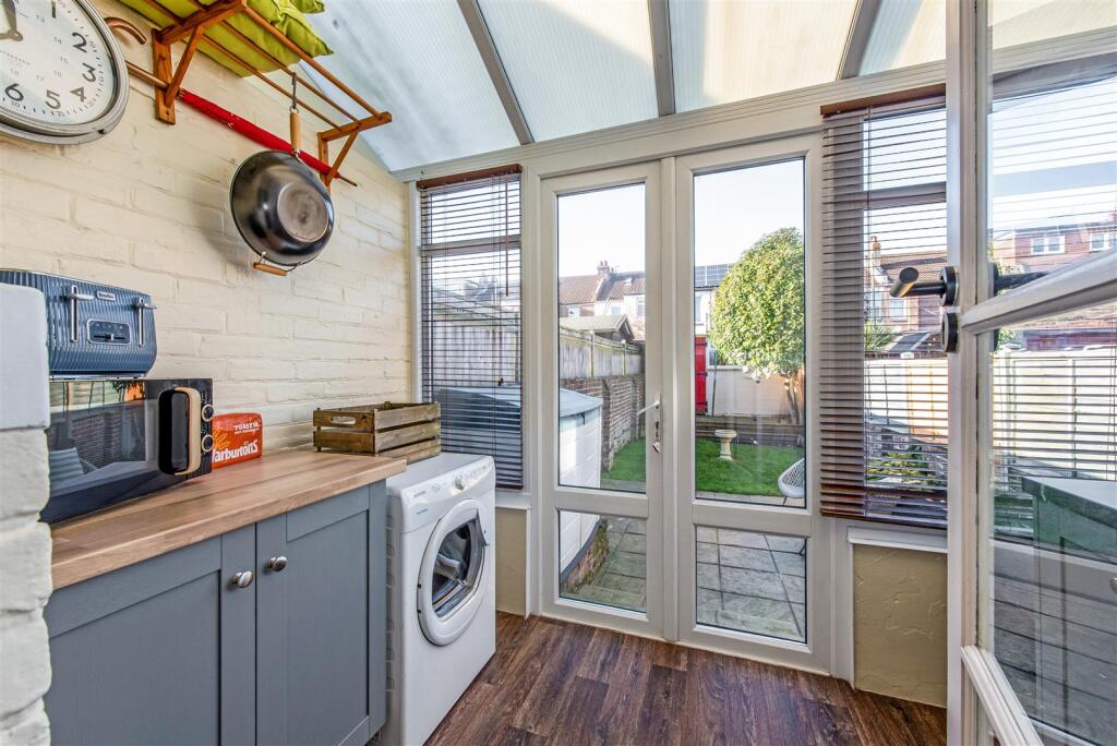 Utility &amp; Conservatory.jpg