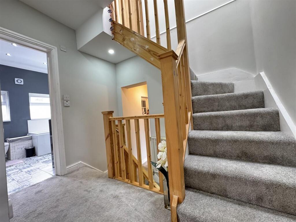 IMG_1887 (Large).JPG