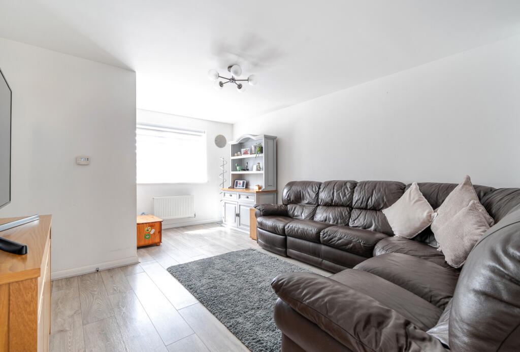 1302525-15-6839bd...