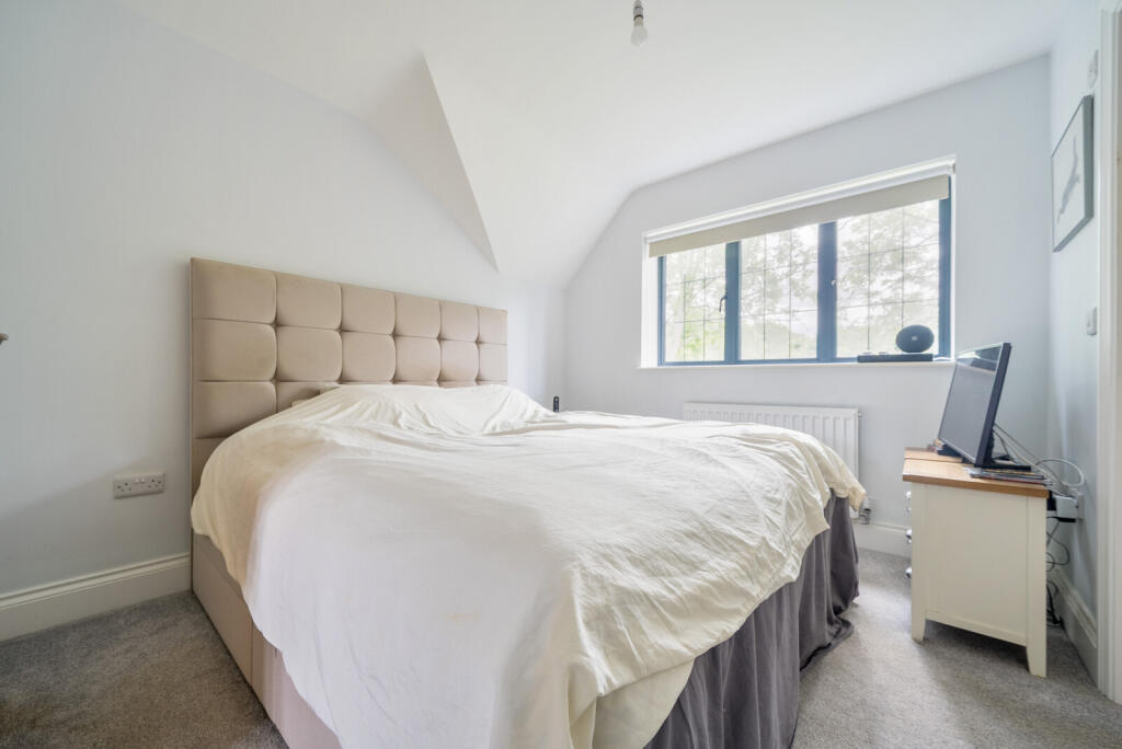 1300078-18-684061...