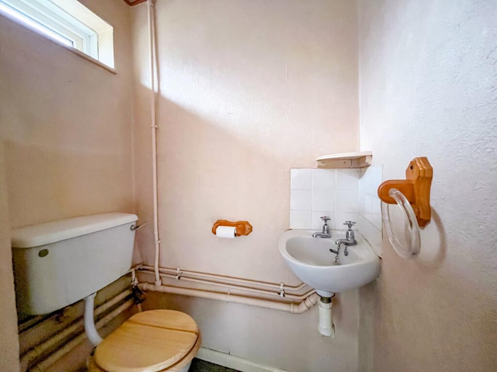 Downstairs Cloakroom