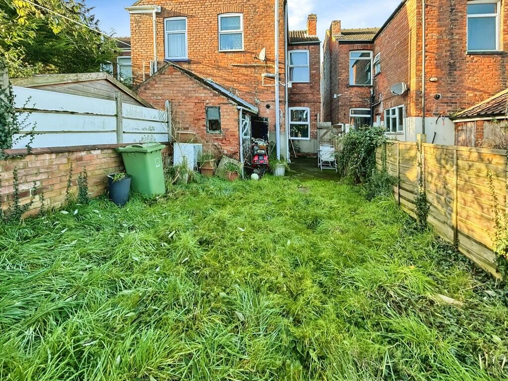 d0fd13d5-WhatsApp...