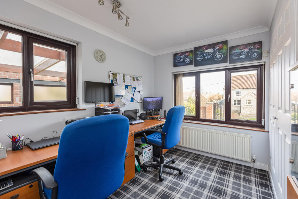 Pamanda Home Office