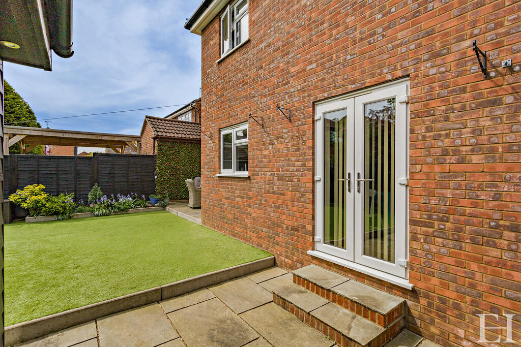 8646478-exteriorW...