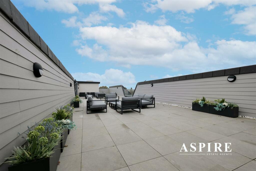 Aspire Estate Agents2005.jpg