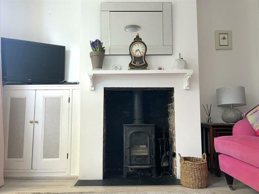 Living Room Fireplace (1).jpeg