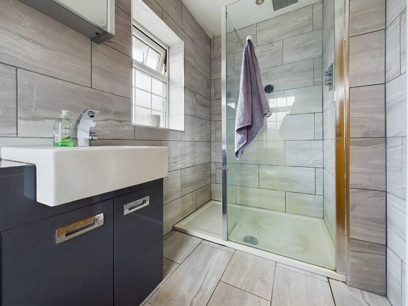 Additional Picture 4 