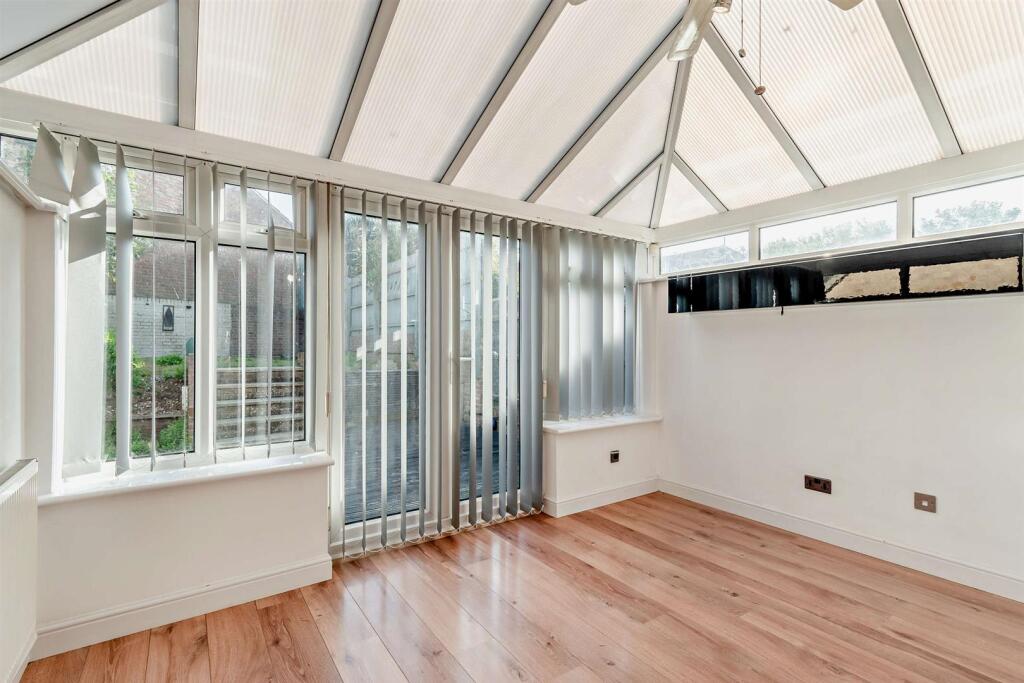 8661689-interior04-800.jpg