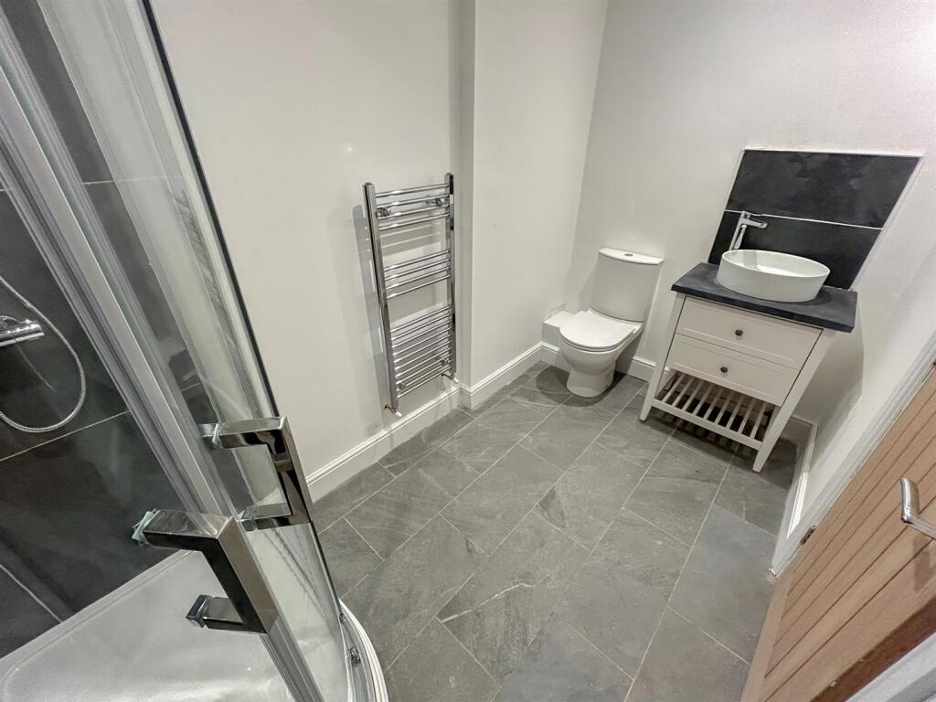 Second En Suite